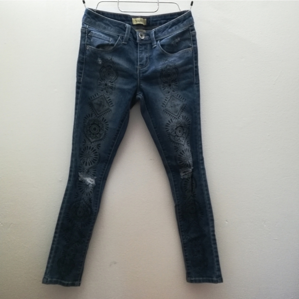Squeeze Distressed Slim Skinny Jeans with Ornate Print Girls Size 10